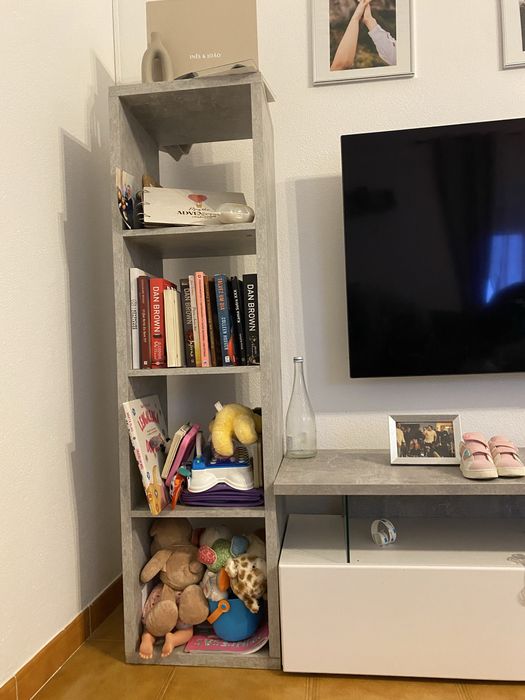 Movel de sala praticamente novo