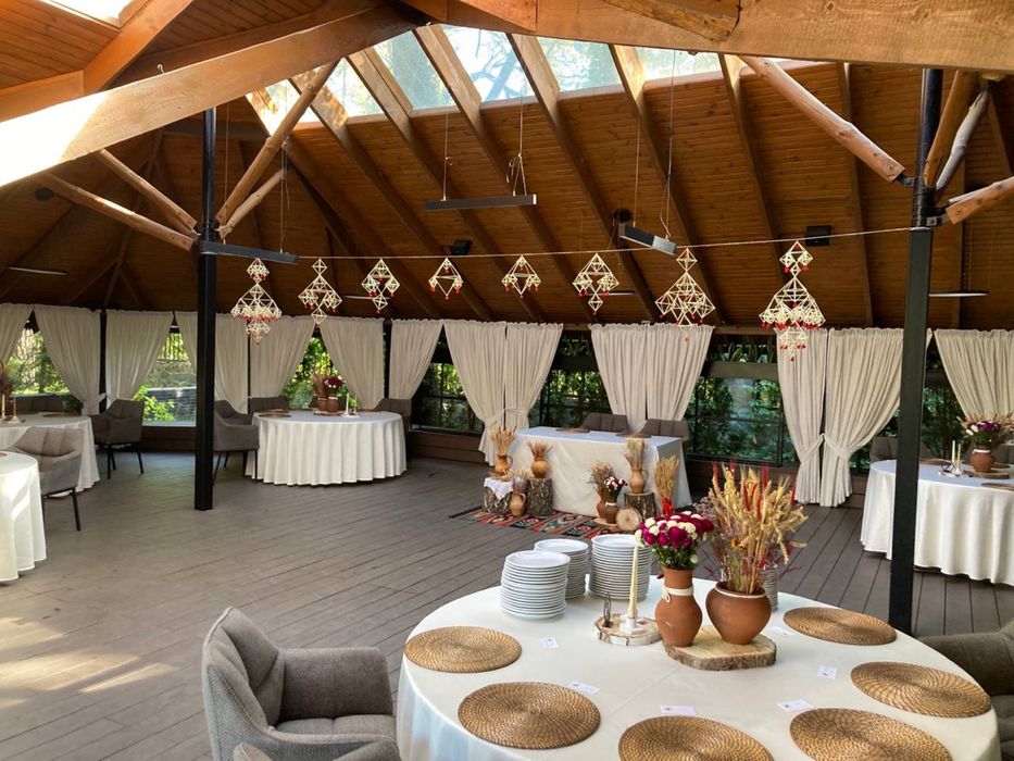 Весільний декор. Макітра. Глечик. Сухоцвіти. В українському стилі.