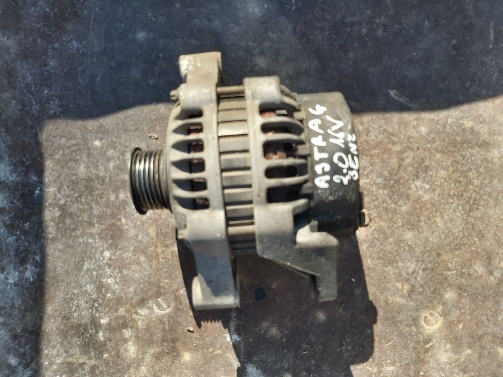 Alternator opel 2.0 16v Astra G vectra B benzyna  100A