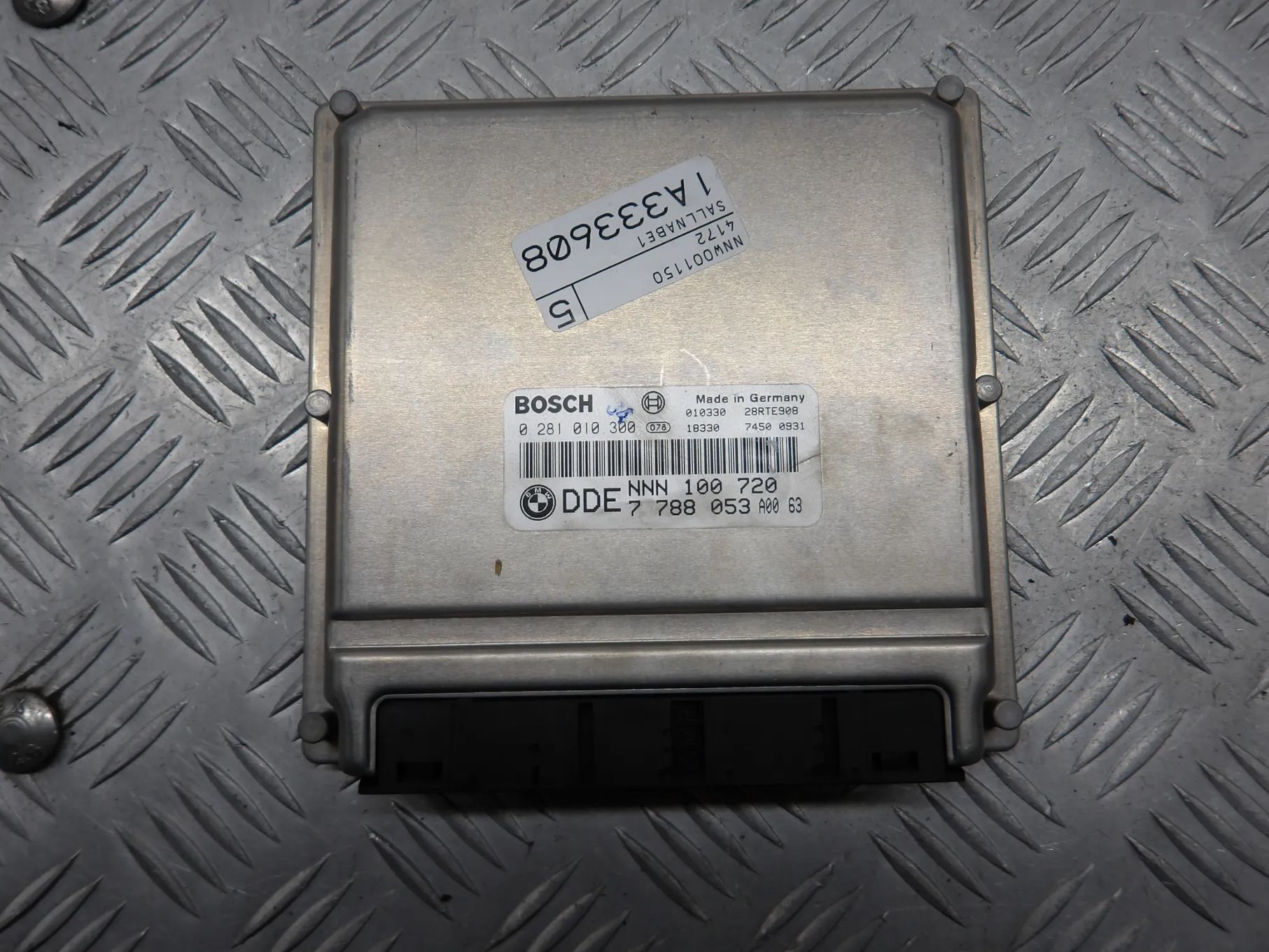 LAND ROVER FREELANDER I KOMPUTER STEROWNIK SILNIKA NNN100720