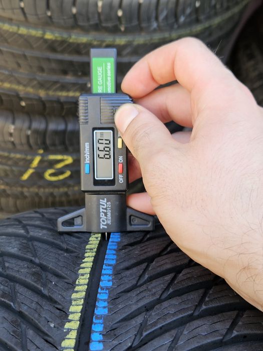 Шины БУ 235 55 R 17 Michelin pilot alpin 5 комплект зима