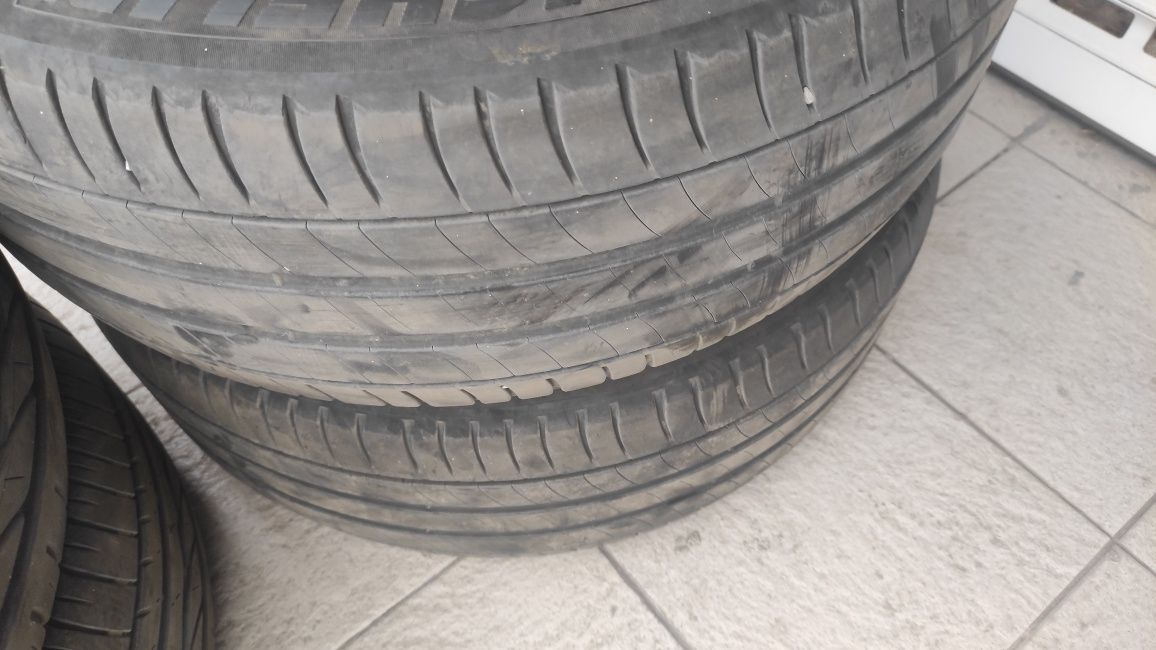 235 55 R17 4 шт bridgestone turanza ,michelin primacy 3