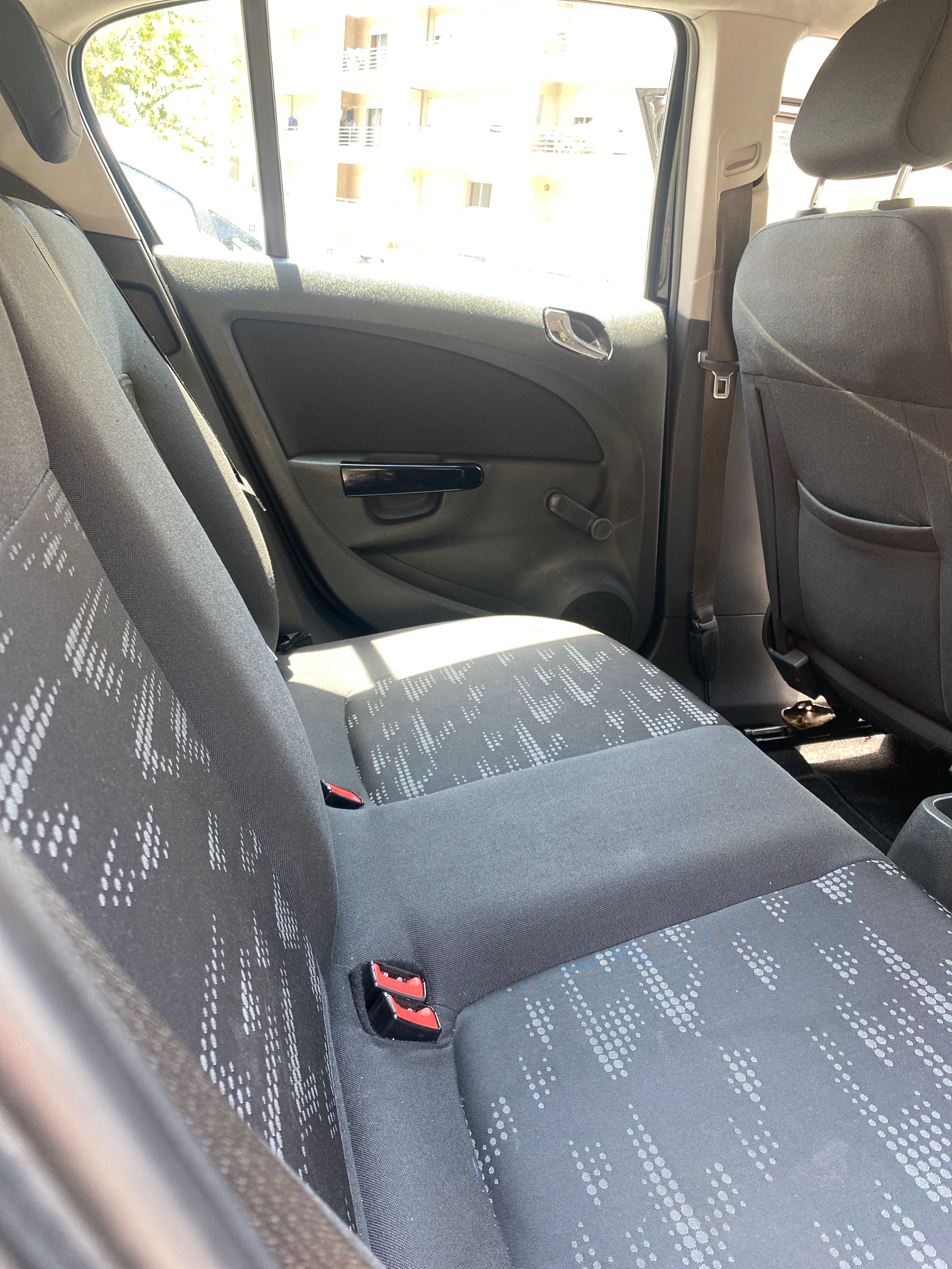Carro Opel Corsa