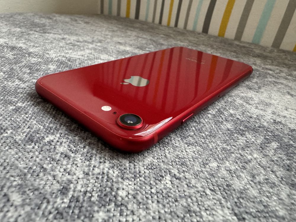 Apple iPhone 8 RED 64