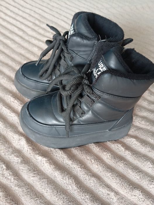 Зимове взуття, ботінки для дівчинки р.30