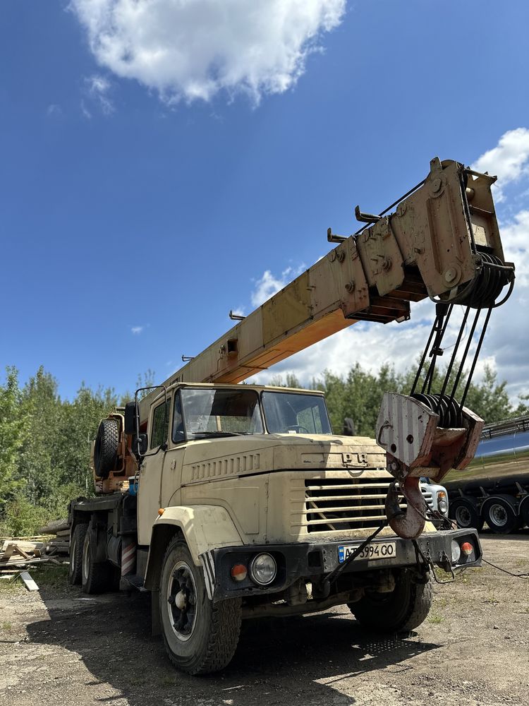 Оренда вантажного автокрана