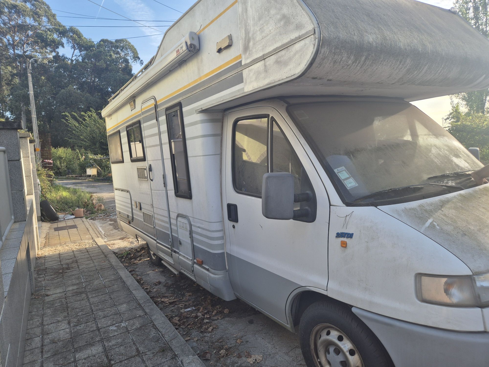 Autocaravana Fiat Ducato Benimar 2.5 TDI