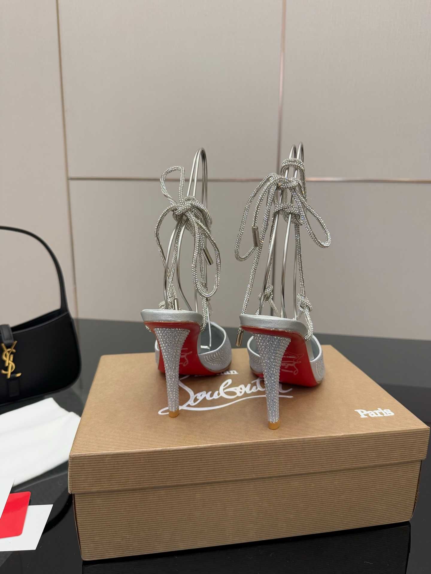 Sandały Cistian Louboutin, damskie wysokie obcasy