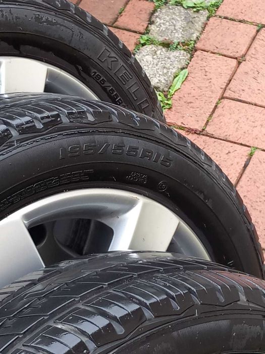 Felgi z oponami VW 195 55 R15