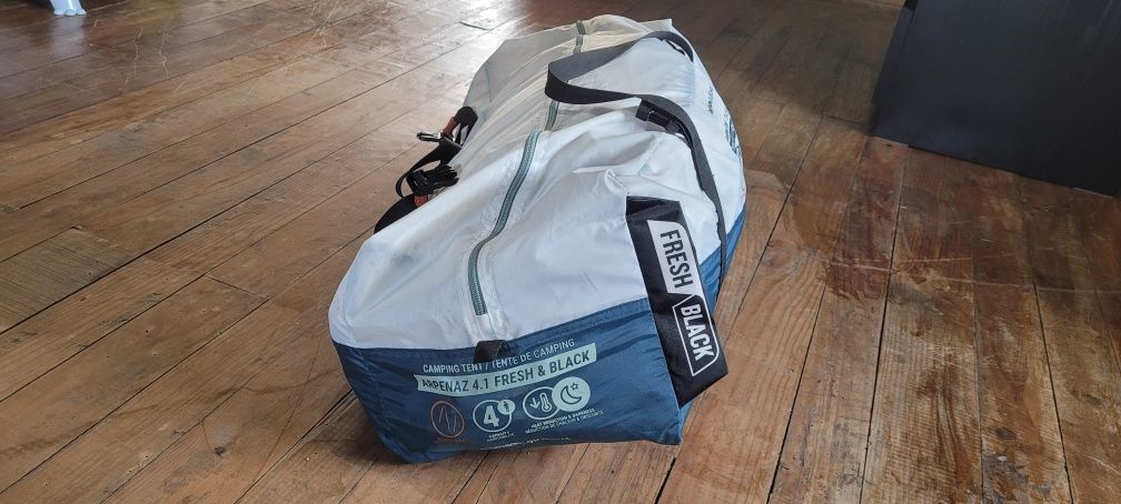 Tenda de campismo QUECHUA 4.1