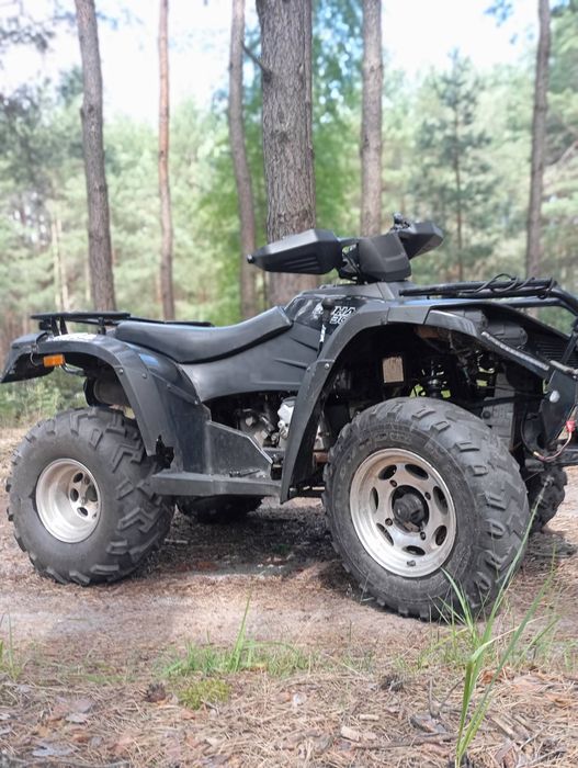 Linhai 300 4x4 з лебіткою