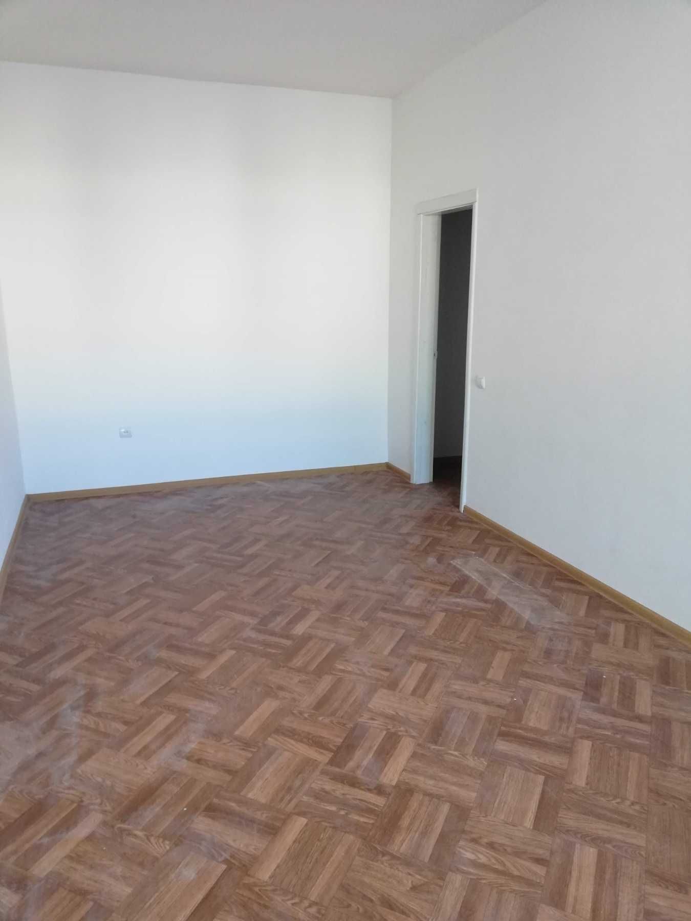 Продаж 2-кімнатна квартира з ремонтом в новобудові Березне