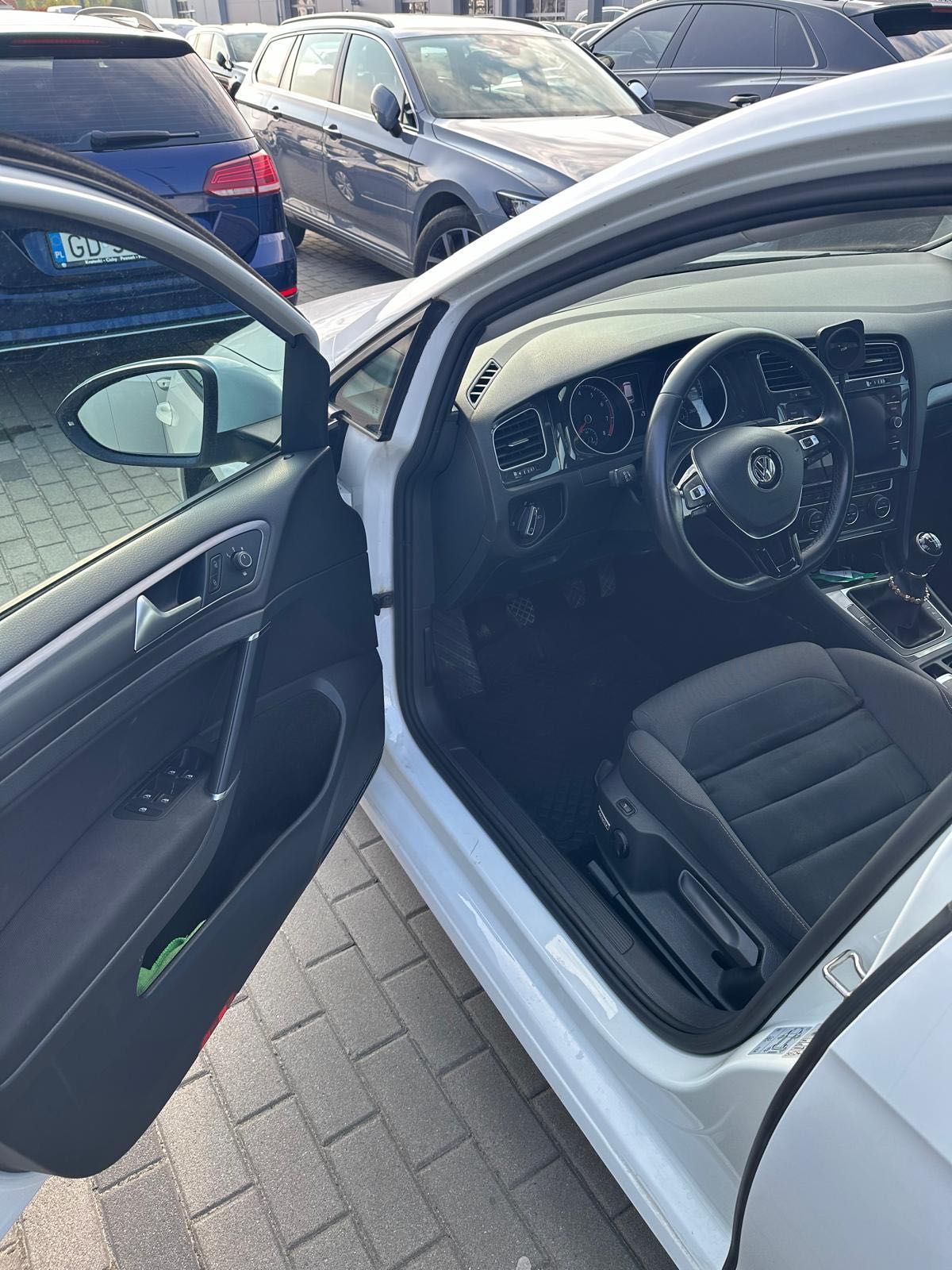 vw golf VII kombi 1.5 tsi