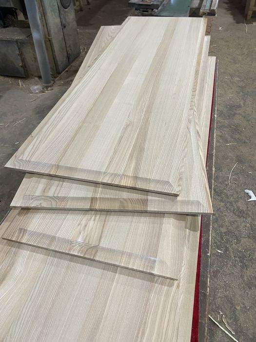 Сходи, сходинки, щит, поручні, перило, брус, рейка..