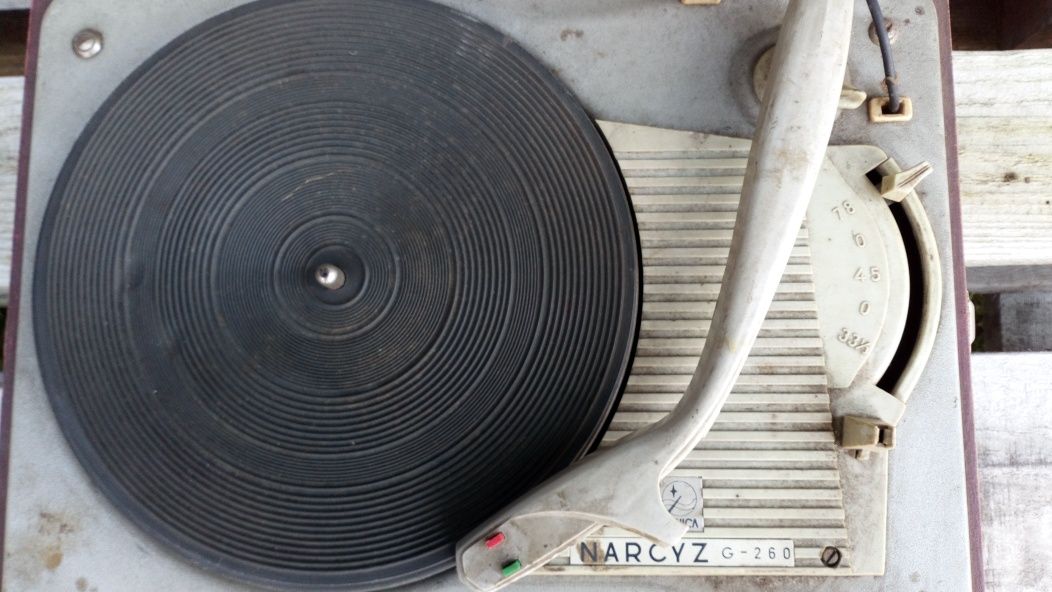 Ponad 50letni adapter gramofon Narcyz G460 .