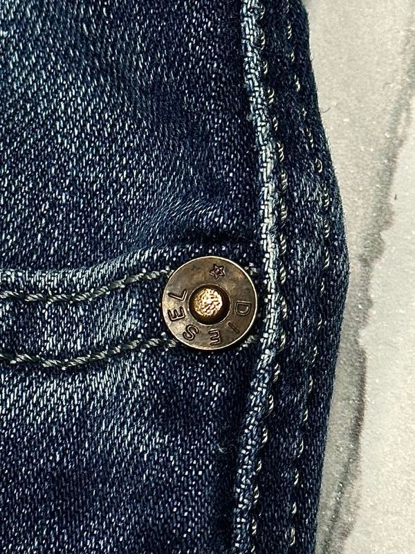 Diesel Tepphar Jeansy Rurki Męskie Spodnie Skinny Fit Logowane r. W31