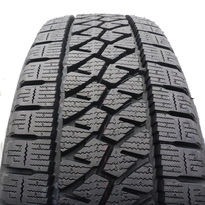 Opona 215/65/16C Bridgestone 215/65R16C 107R Zimowa 2021 Nieużywana