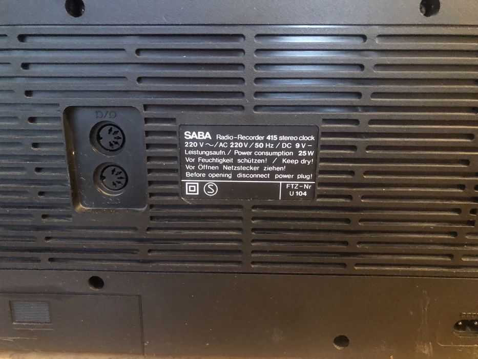 Радиомагнитола SABA RCR 415 stereo