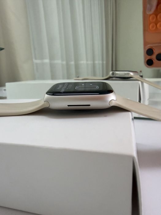 Смарт-годинник Apple Watch Series 7