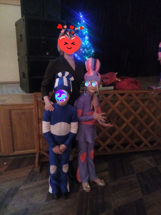 Продам костюми фіксиків