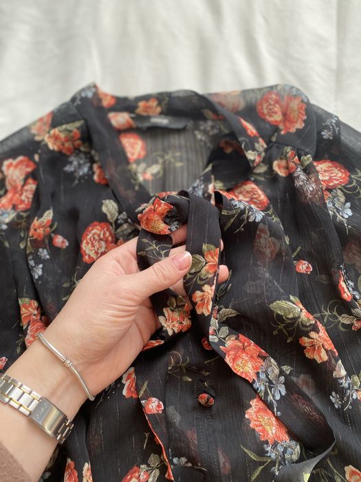 Блуза-сорочка в квітковий принт