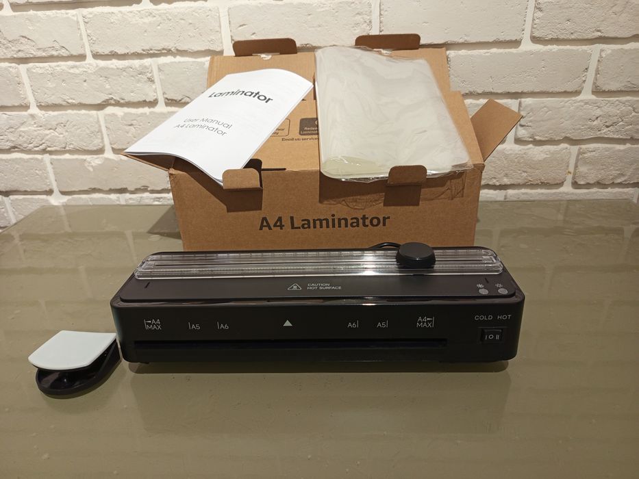 Набір для ламінації A4. Ламінатор 4в1.