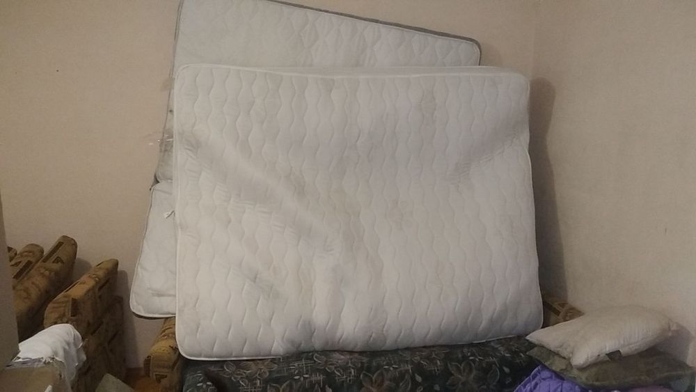 матрац. 160х200см. В наявності 2 штуки. Недорого. 499 грн 1 шт