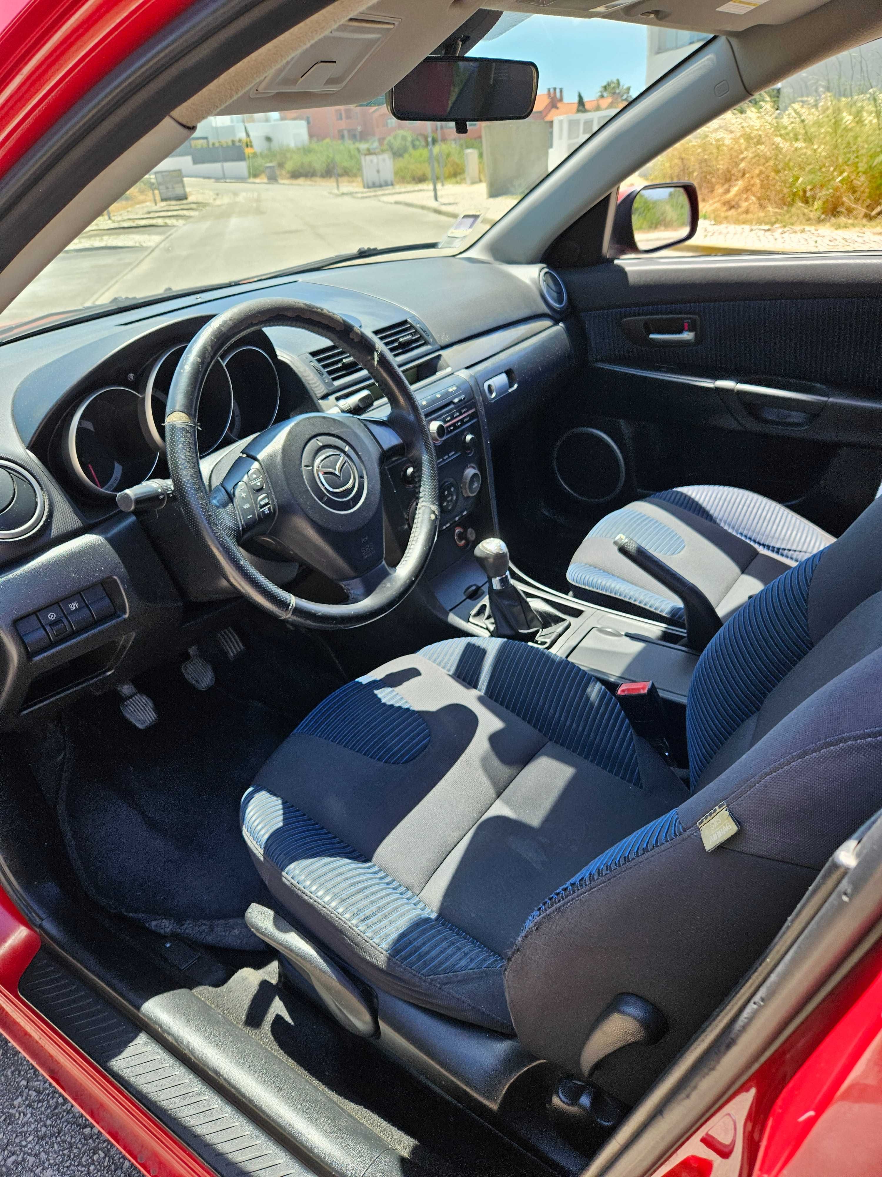 Mazda 3 Vermelho