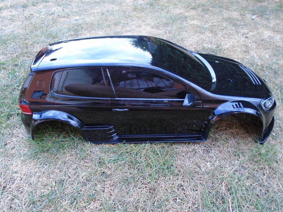 Karoseria Volkswagen  VW GOLF GTI  24 1:10 Tamiya  190 mm Modele RC