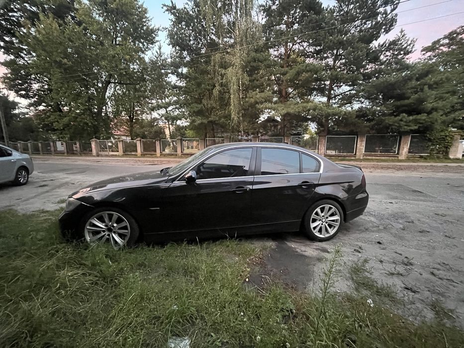 Sprzedam Bmw e90 325I