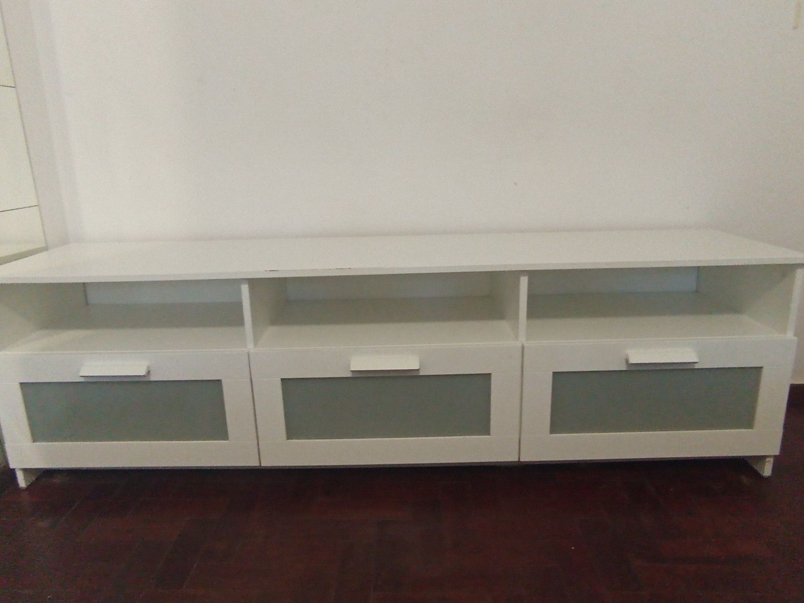 Móvel Multiuso Branco com 3 gavetas