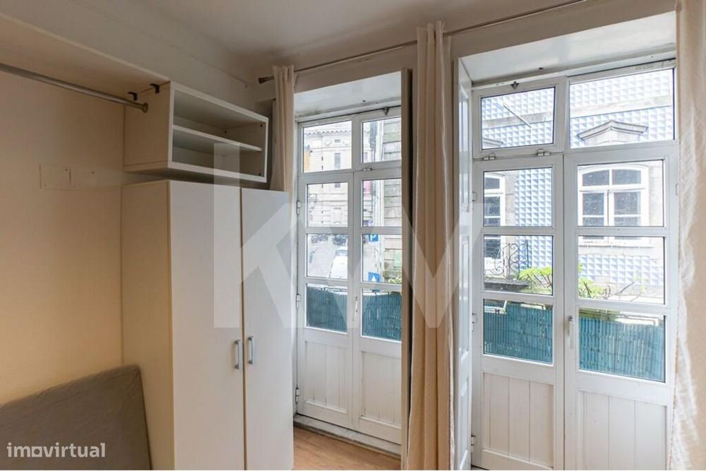 Estúdio na Batalha, ao Teatro Nacional São João - Porto