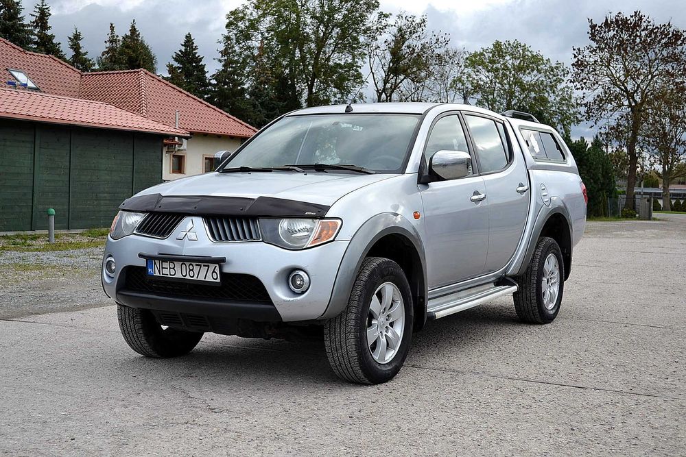 Mitsubishi - L 200 2.5 cm Diesel 4x4 , klima , Polski salon , okazja !