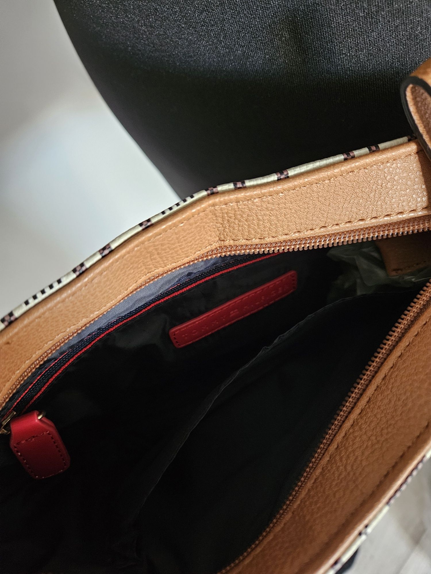 Torebka listonoszka plus saszetka, Tommy Hilfiger, oryginał