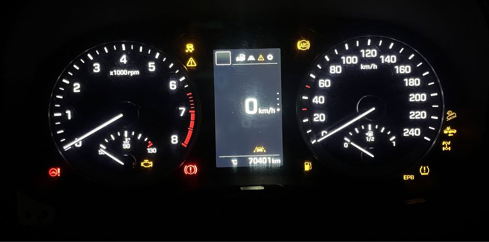 Licznik Hyundai Tucson benzyna jezyk polski pasuje do USA