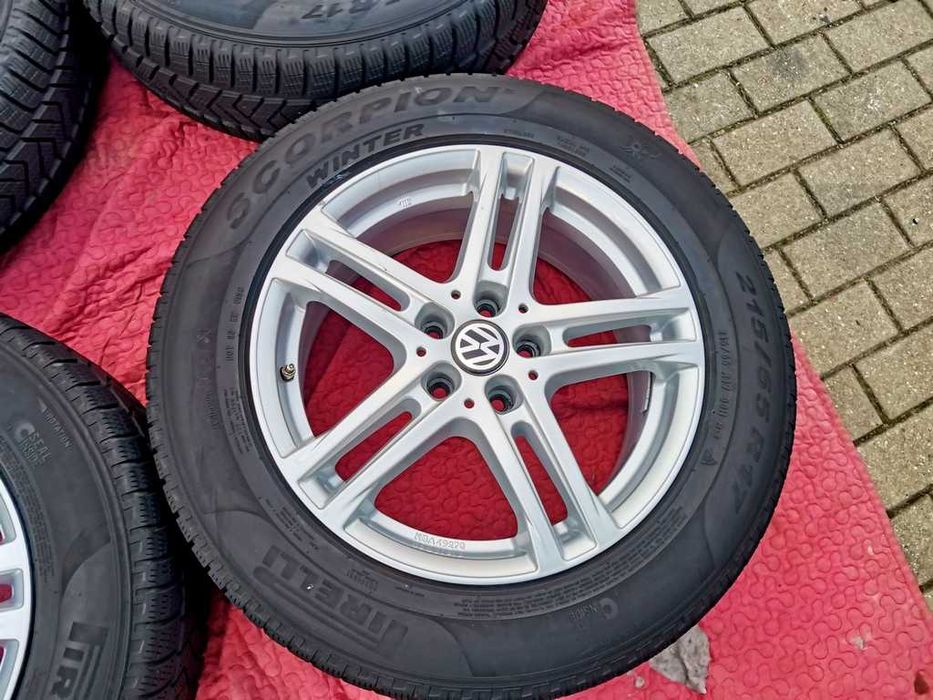 KOŁA zima 17' VW TIGUAN -  ET36 - 5x112 - 215/65/17 Pirelli