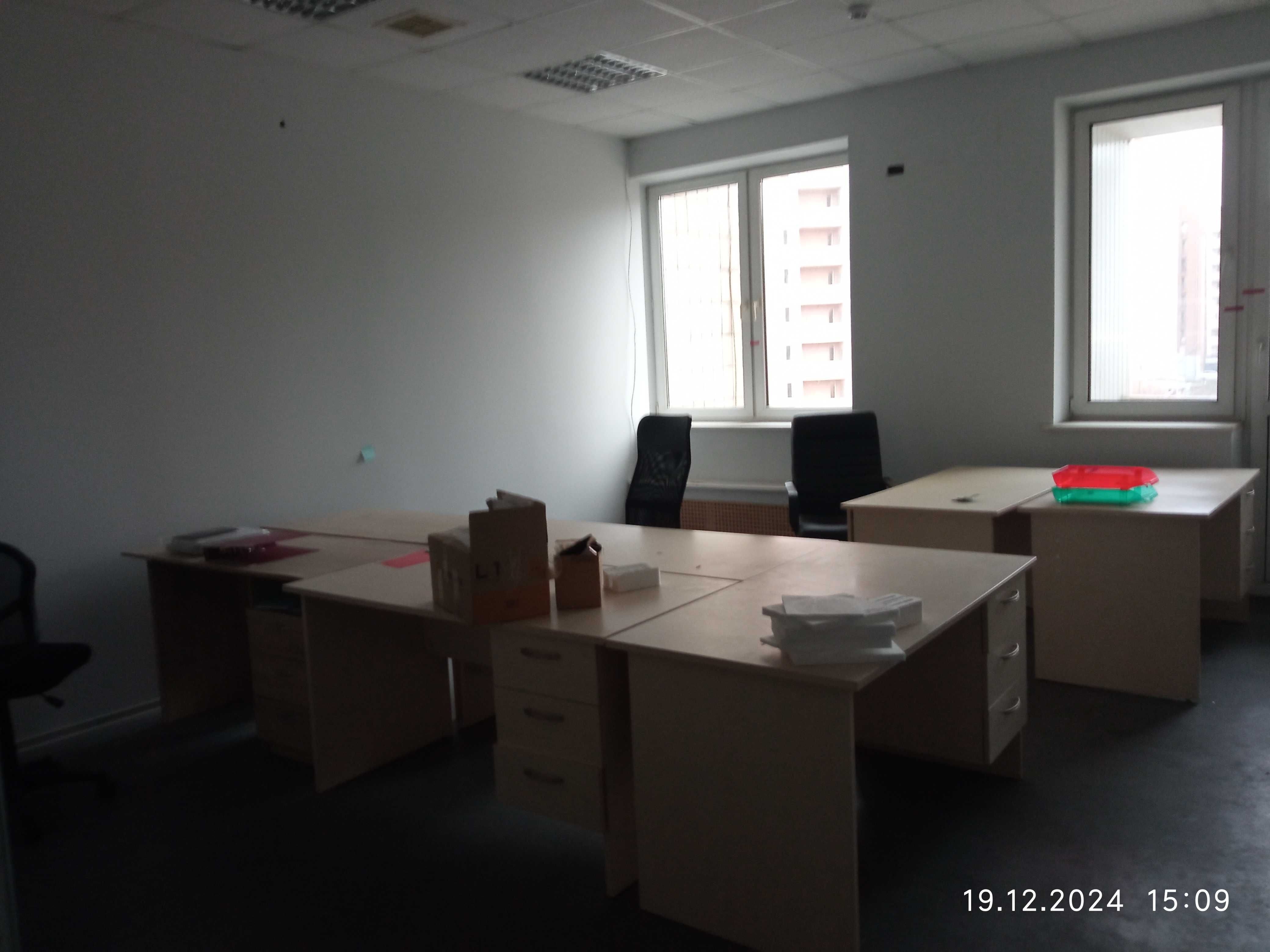 Оренда Укртелеком*, 299 м2, м. Київ, вул. Миколи Голего, 8