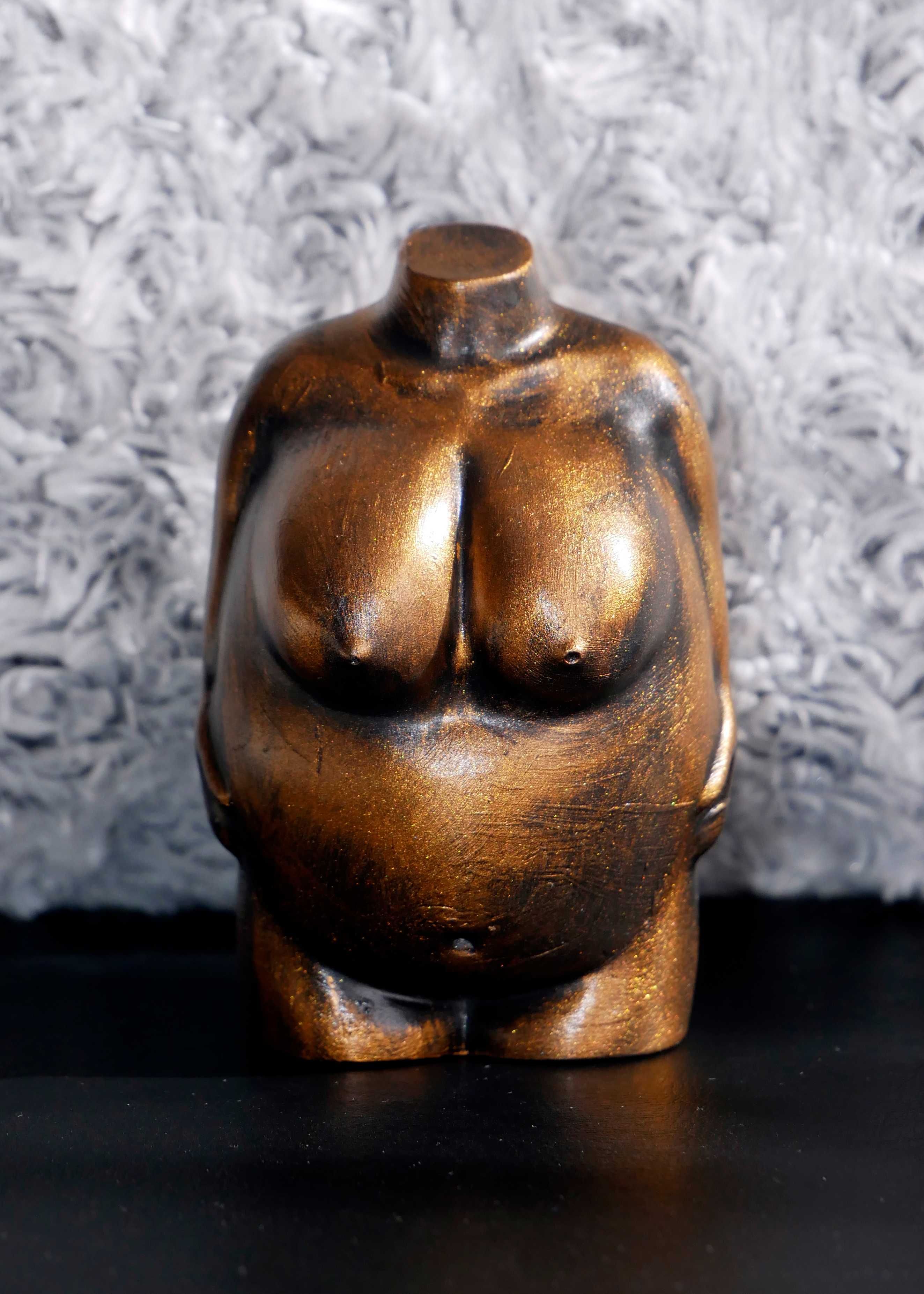 rzeźba Kobieta złota XXL - wys. 10 cm