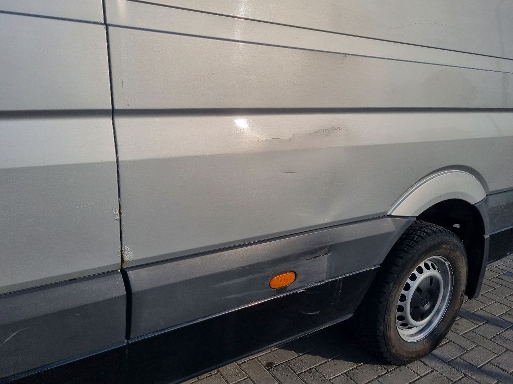 Mercedes-Benz Sprinter Спрінтер бус, автолавка
