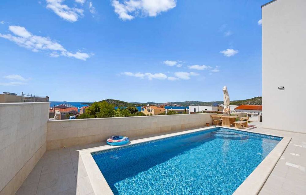 Wakacje 2026, Chorwacja, apartament z basenem dla 5 osób