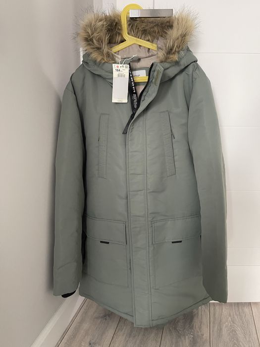 Зимова куртка Reserved