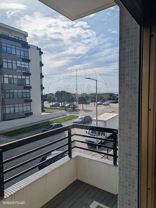 Apartamento T2 para arrendamento