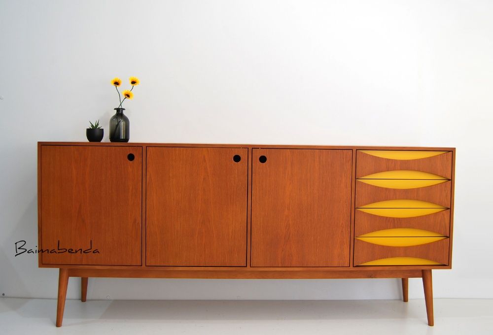 Móvel Aparador / Sideboard / Retro Vintage / Estilo Nórdico