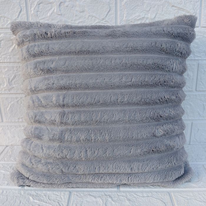 Декоративна наволочка шарпей