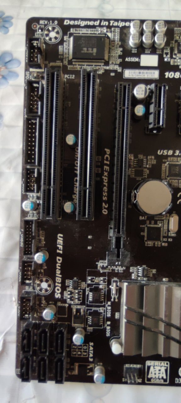 Gigabyte GA-970A-D3P rev.1.0
