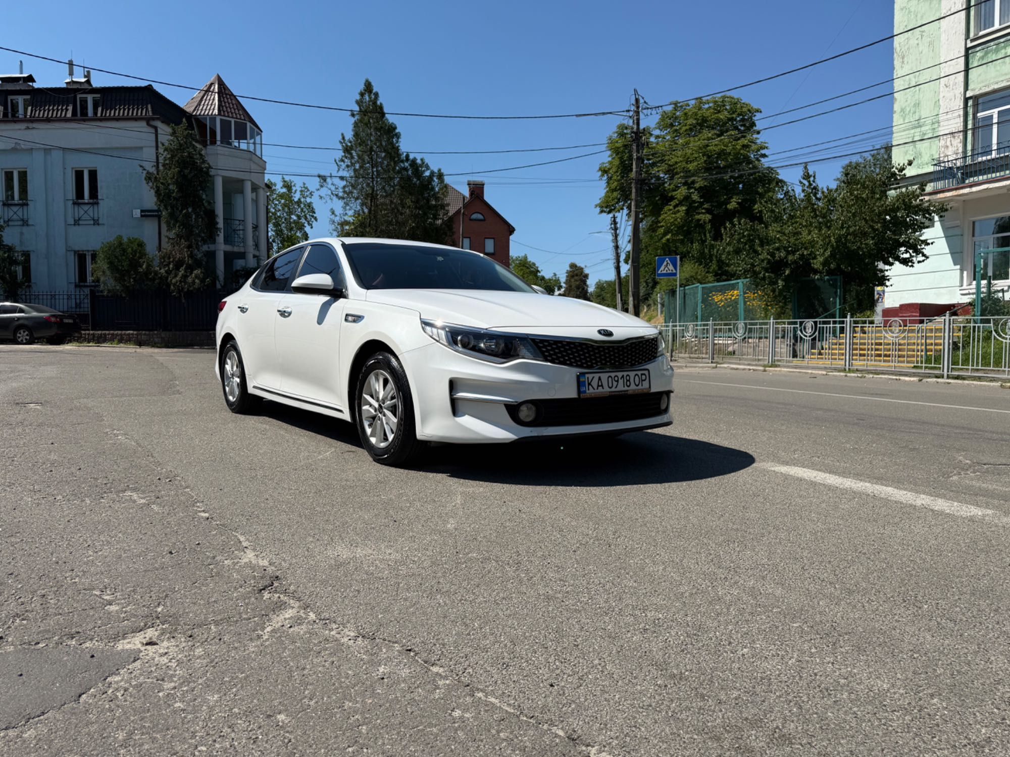Оренда KIA K5 2017 ( газ )  Автомобілів Киев
