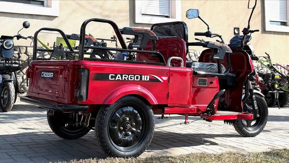 Грузовой трехколесный электро скутер Crosser Cargo 10 800 W/32Ah TR5