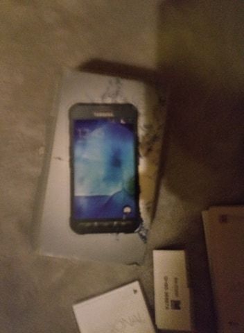 Samsung Galaxy x cover 3 odporny telefon Ładowarka Pudełko