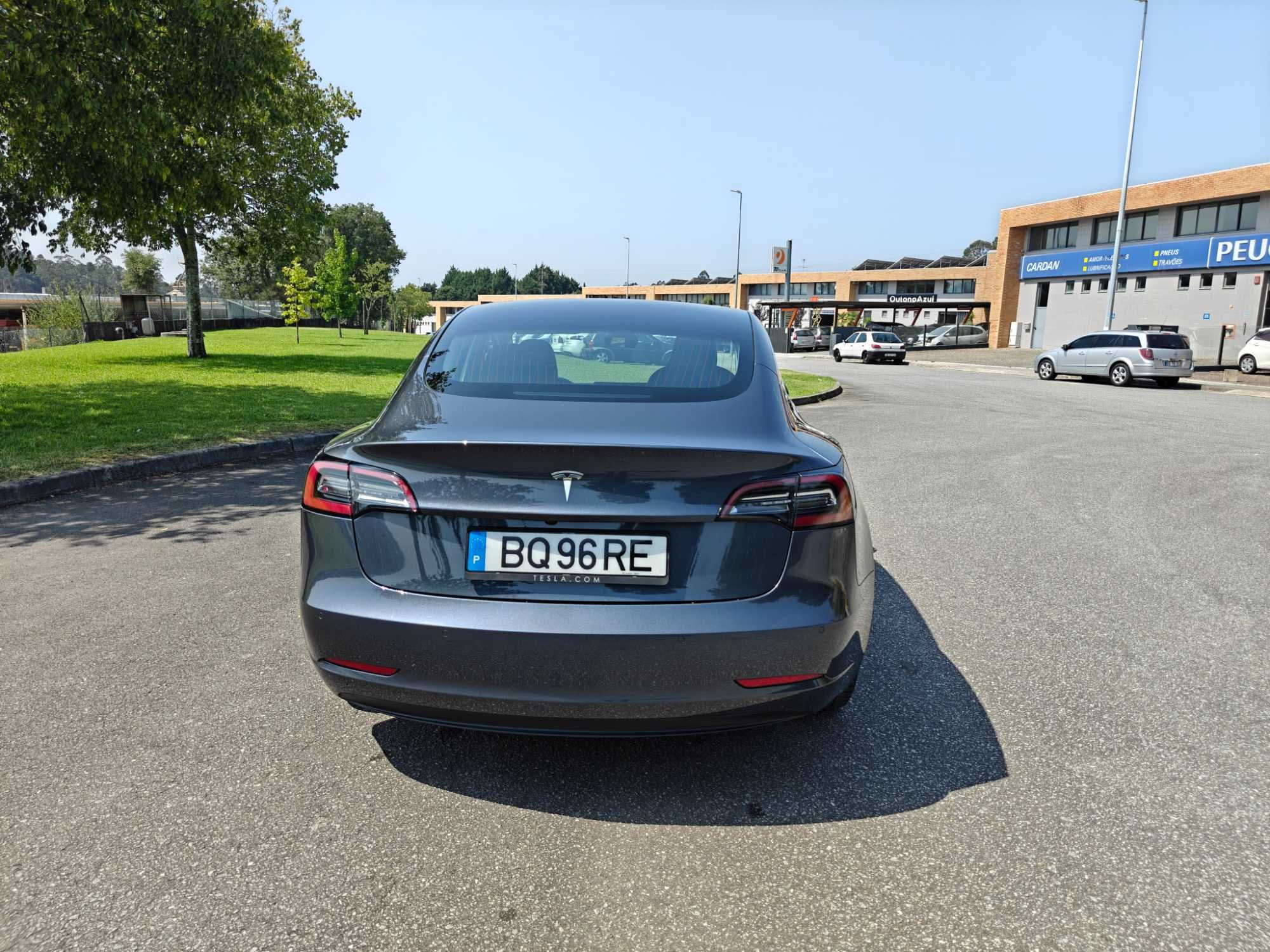 Tesla Model 3 SR+ - Iva dedutivel
