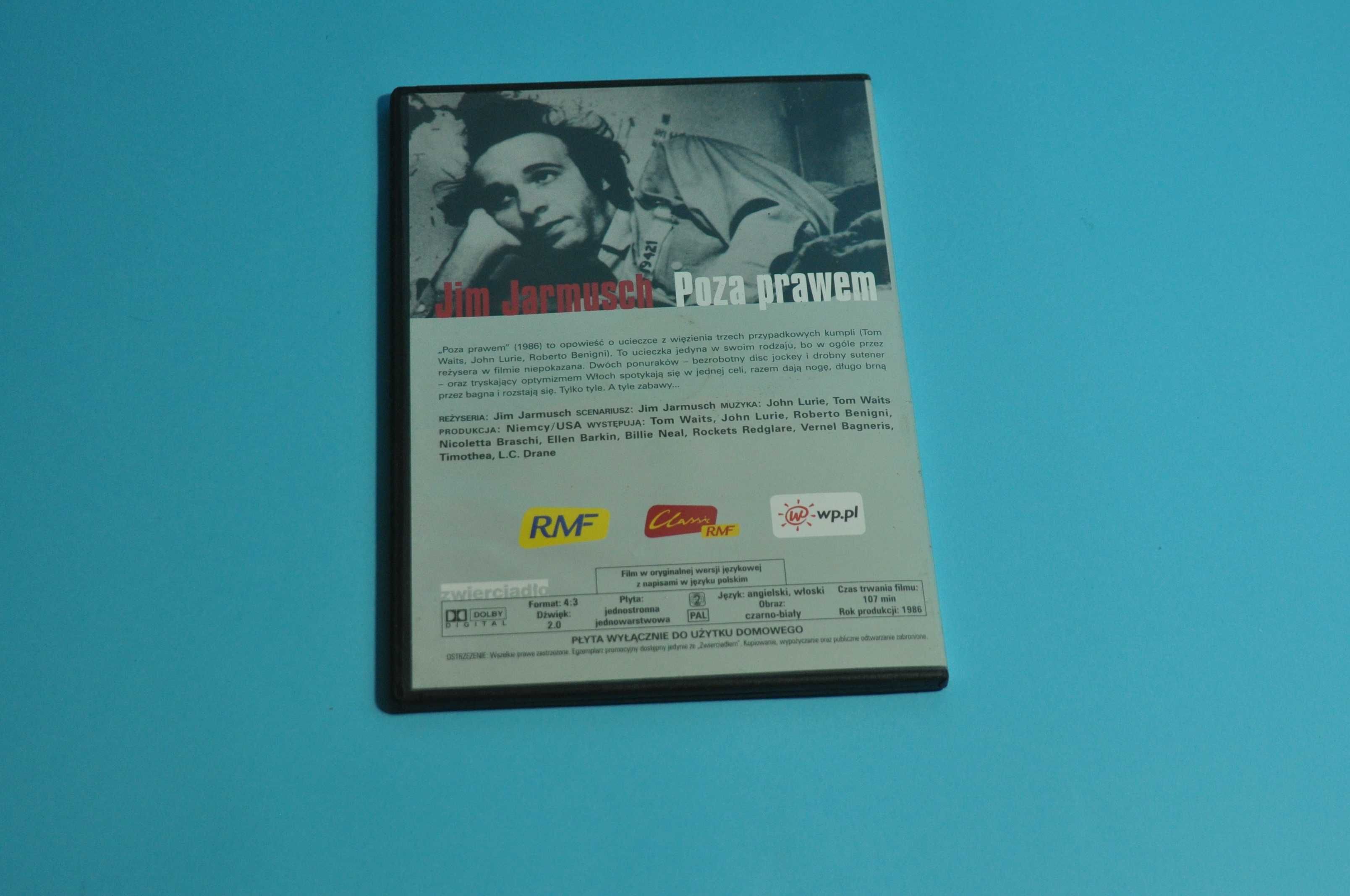 Poza prawem - Jim Jarmusch. Film DVD. Płyta Zwierciadło.